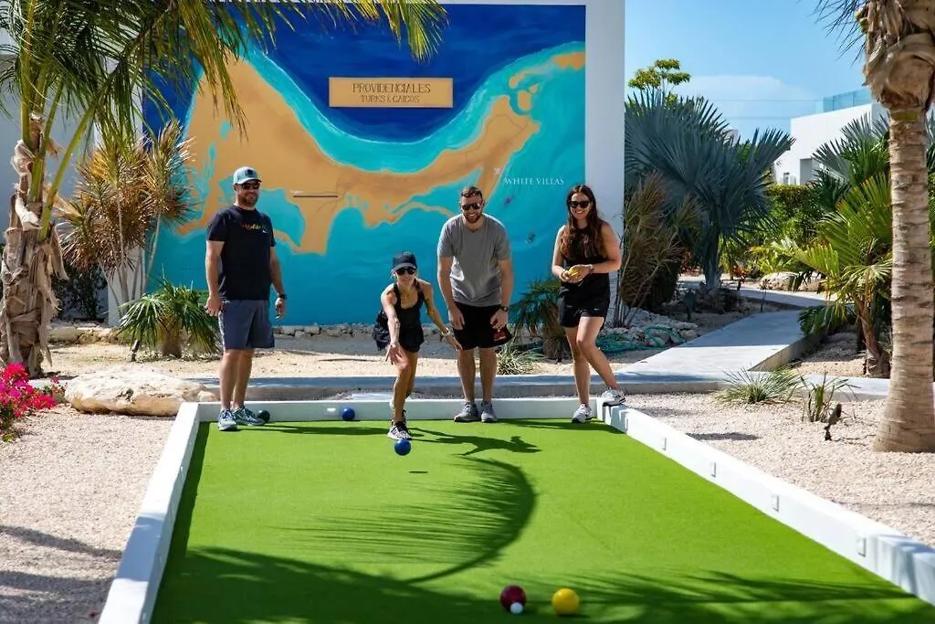 Beachside 4 Bedroom Villa With Pool And Resort Amenities - White Villas - V9 Long Bay Turks a Caicos