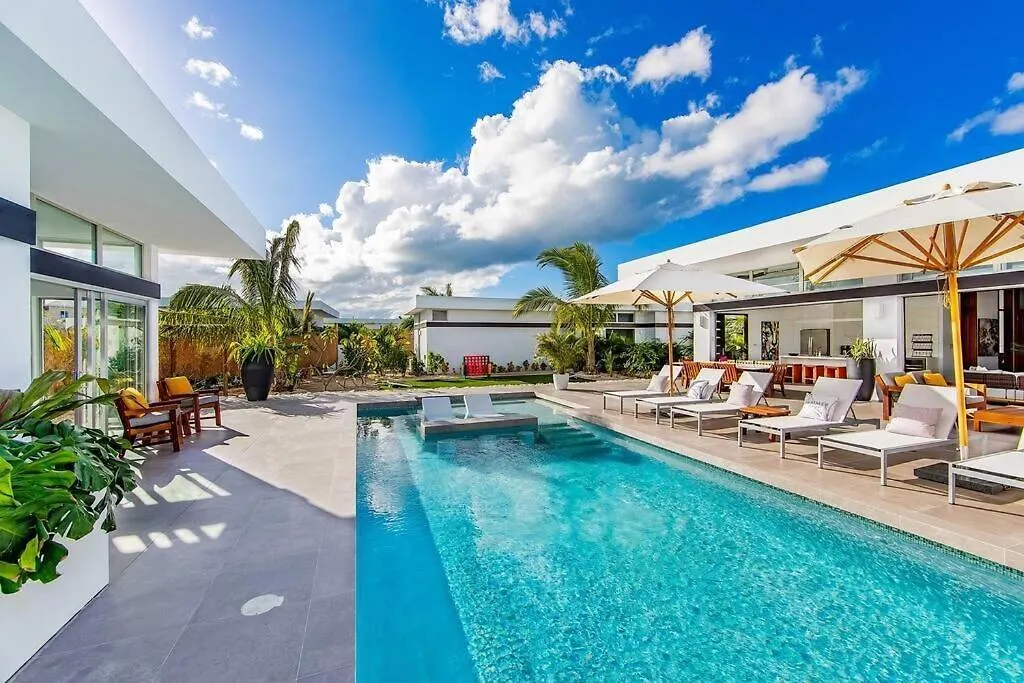 Beachside 4 Bedroom Villa With Pool And Resort Amenities - White Villas - V9 Long Bay 0*,